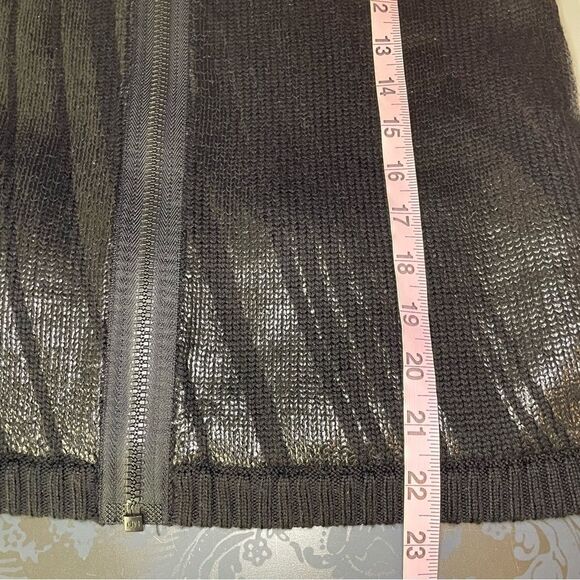 Diane Von Furstenberg Zip Up Sweater size P (Small) - Picture 10 of 11